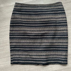 Loft 10P pencil skirt, great for work!